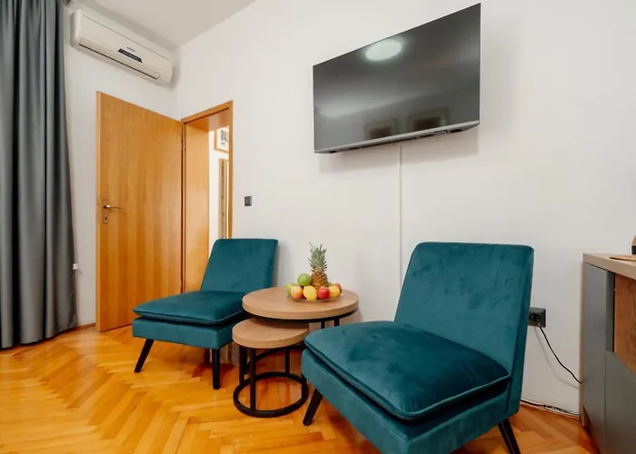 Kudelik Трогір