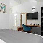 库迪利克公寓 *