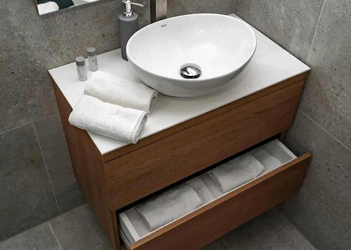 库迪利克公寓 公寓 *