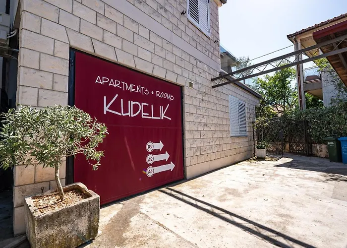 Kudelik Apartment Trogir