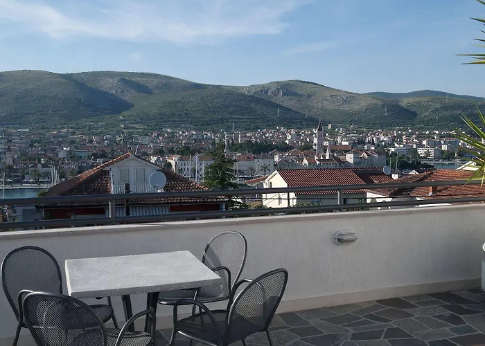 Apartment Kudelik Trogir